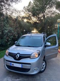 voitures-renault-kangoo-2021-rechaiga-tiaret-algerie