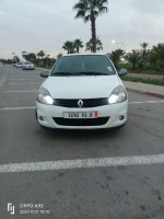 voitures-renault-clio-campus-2013-bye-el-kerma-oran-algerie