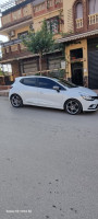 voitures-renault-clio-4-2019-gt-line-ferdjioua-mila-algerie