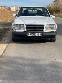 voitures-mercedes-124-1995-ain-merane-chlef-algerie