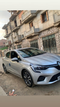 voitures-renault-clio-5-2021-buissens-mouzaia-blida-algerie