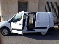 utilitaire-citroen-berlingo-2014-tole-niveau-2-bouira-algerie