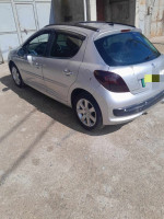 citadine-peugeot-207-2008-boghni-tizi-ouzou-algerie