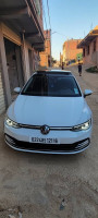 voitures-volkswagen-golf-8-2021-s-baraki-alger-algerie