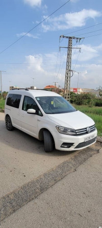 voitures-volkswagen-caddy-2018-highline-ouled-hedadj-boumerdes-algerie