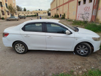 voitures-peugeot-301-2015-allure-ouled-selama-blida-algerie