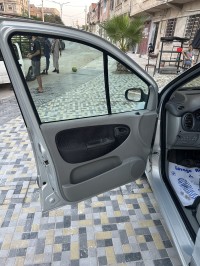 سيارات-renault-scenic-2000-تيارت-الجزائر