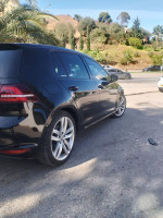 voitures-volkswagen-golf-7-2015-highline-blida-algerie