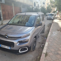 voitures-citroen-berlingo-2023-medea-algerie