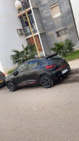 citadine-renault-clio-4-2013-es-senia-oran-algerie