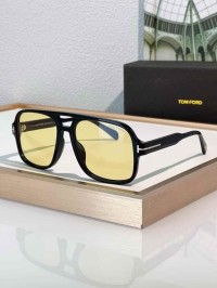 نظارات-شمسية-للرجال-lunettes-de-soleil-tom-ford-falconer-02-ft0884-برج-الكيفان-الجزائر