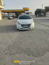 voitures-peugeot-208-2013-allure-el-milia-jijel-algerie