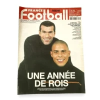  gros lot de magazines France football de 1998 à 2007 bon état