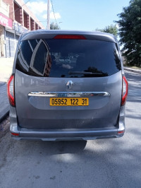 voitures-renault-kangoo-2022-confort-khenchela-algerie