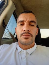 نقل-و-سائقون-سائق-شاحنة-مقطورة-البرواقية-المدية-الجزائر
