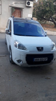 voitures-peugeot-partner-2012-oum-el-adhaim-souk-ahras-algerie