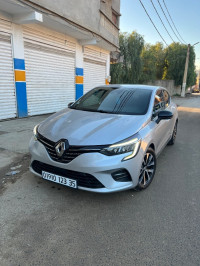 voitures-renault-clio-5-2023-techno-lakhdaria-bouira-algerie