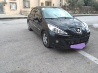 سيارة-صغيرة-peugeot-207-2012-new-active-باتنة-الجزائر