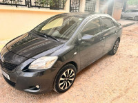 voitures-toyota-yaris-sedan-2013-guelma-algerie