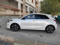 citadine-kia-rio-2019-oum-el-bouaghi-algerie