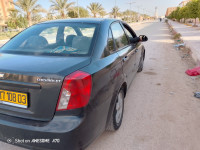 voitures-chevrolet-optra-4-portes-2008-laghouat-algerie