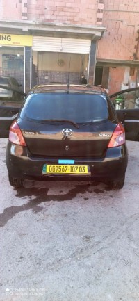 cars-toyota-yaris-2007-aflou-laghouat-algeria
