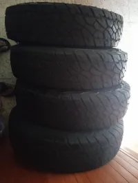 04 pneu neuf 205/16c