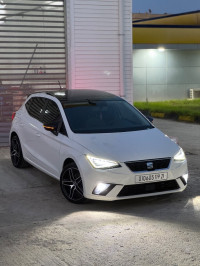 voitures-seat-ibiza-2019-edition-skikda-algerie