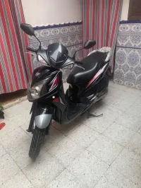 Sym Sr 2018