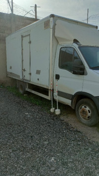 camion-iveco-c15-2013-guelma-algerie