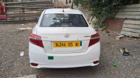 voitures-toyota-yaris-sedan-2015-bir-ghbalou-bouira-algerie