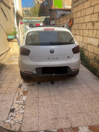 voitures-seat-ibiza-2011-loca-bordj-el-bahri-alger-algerie