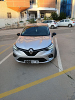 voitures-renault-clio-5-2023-evolution-bejaia-algerie