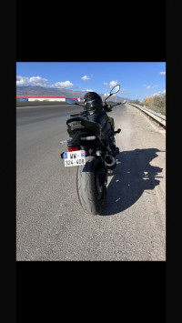 motos-et-scooters-kawasaki-z900-jdid-2024-125ch-annee-3200-km-carte-grise-ccr-oran-31-mkiti-de-a-z-visiere-puig-moustache-poigne-reservoir-crache-barre-cache-moteur-pot-ligne-dechapement-delkivic-mchedallah-bouira-algerie