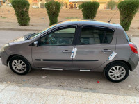 voitures-renault-clio-3-2009-ain-mlila-oum-el-bouaghi-algerie