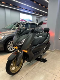 Yamaha Xmax 300 tech max 2021