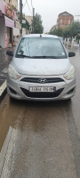 utilitaire-hyundai-i10-2015-la-tout-options-boufarik-blida-algerie