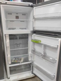 Réfrigérateur du marque Midea 