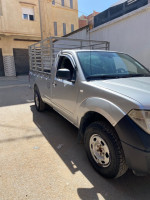 utilitaire-nissan-navara-2013-sc-xe-bou-ismail-tipaza-algerie