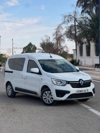 voitures-renault-kangoo-express-2022-vetri-touristique-ouargla-algerie