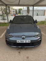 voitures-volkswagen-golf-8-2023-mohammadia-alger-algerie