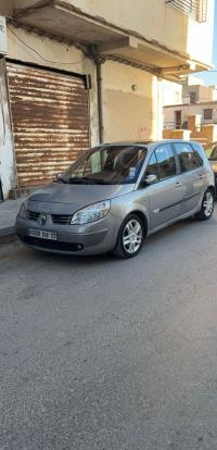 voitures-renault-scenic-2004-mostaganem-algerie