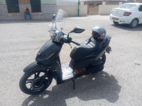 motos-et-scooters-vms-coral-2023-ain-el-hammam-tizi-ouzou-algerie