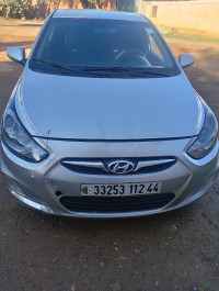 voitures-hyundai-accent-2012-sidi-lakhdar-ain-defla-algerie