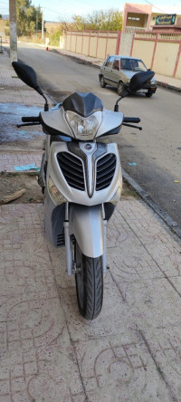 motos-et-scooters-keeway-logic-2020-oued-zenati-guelma-algerie