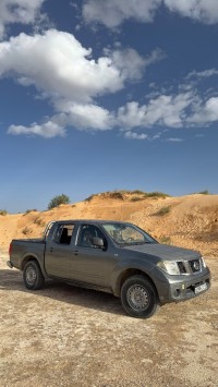 السيارات-النفعية-nissan-navara-2012-double-cabine-مسيلة-المسيلة-الجزائر