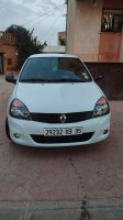 voitures-renault-clio-campus-2013-extreme-corso-boumerdes-algerie