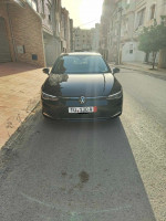 voitures-volkswagen-golf-8-2023-move-constantine-algerie