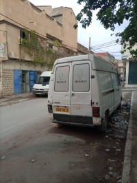 عربة-نقل-renault-trafic-td-1400-1996-تبسة-الجزائر