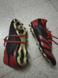 solier Adidas  originale  envoyer de France  pointure 35